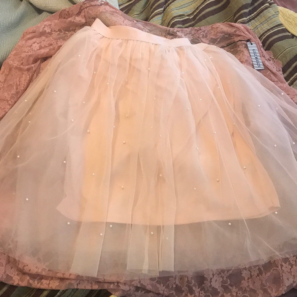 Faux pearl studded tulle skirt